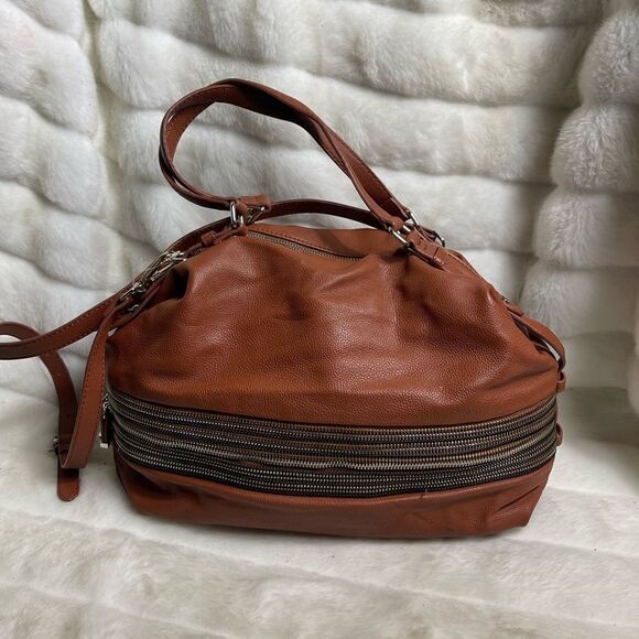 Big Buddha brown vegan zippered Satchel/shoulder bag gold tone hardwares. - Picture 2 of 14